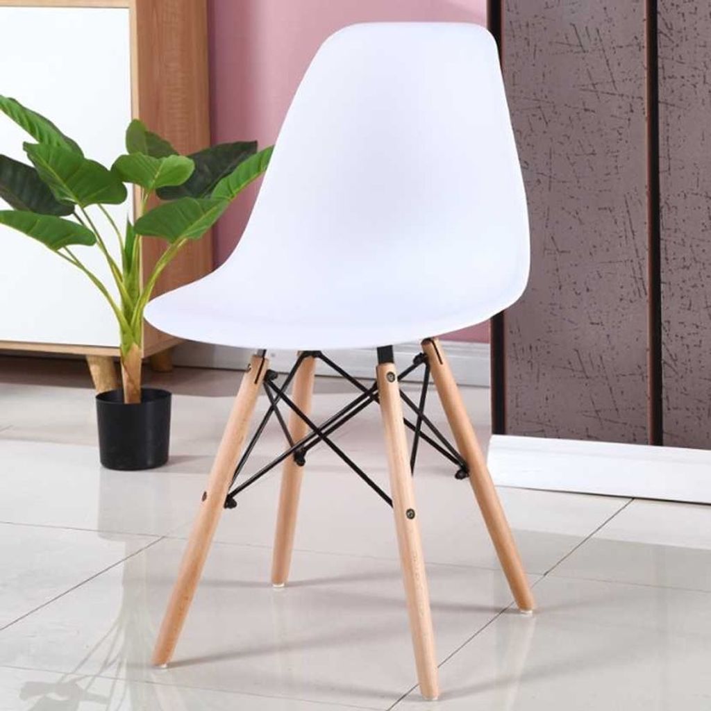 Eames 1
