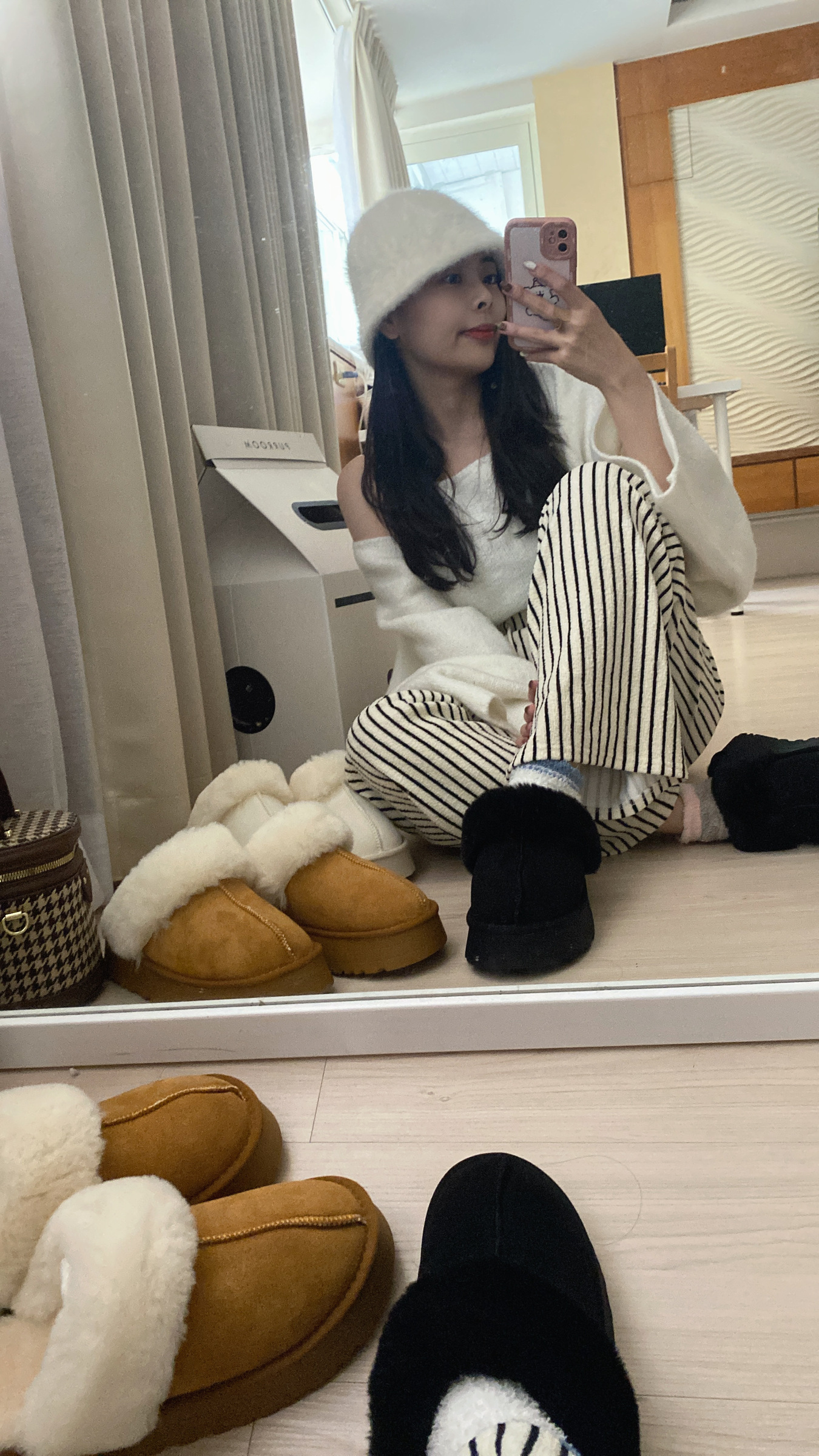 B57288CC-F42C-46D9-84BF-0E07D23CAABC