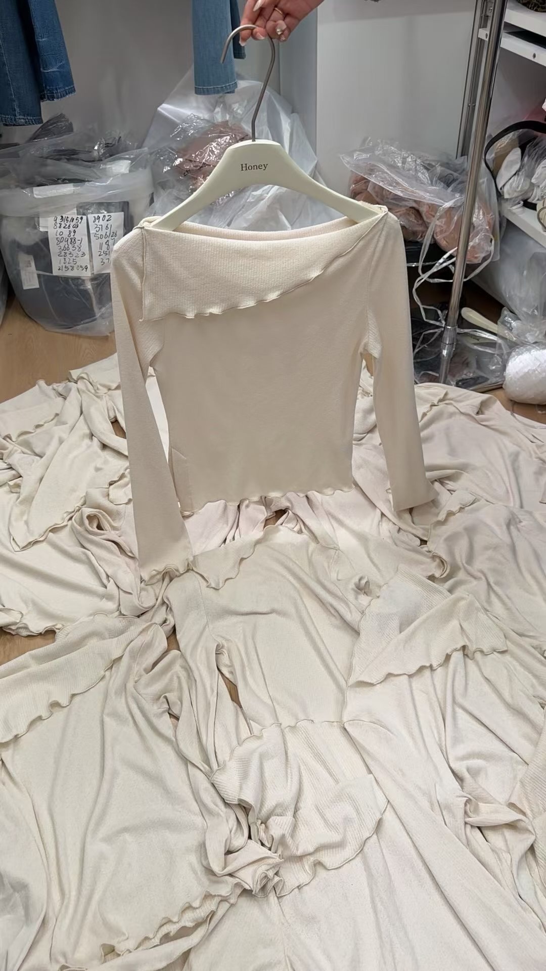 921978a3004b89bdaae49fe5126aef_livephoto