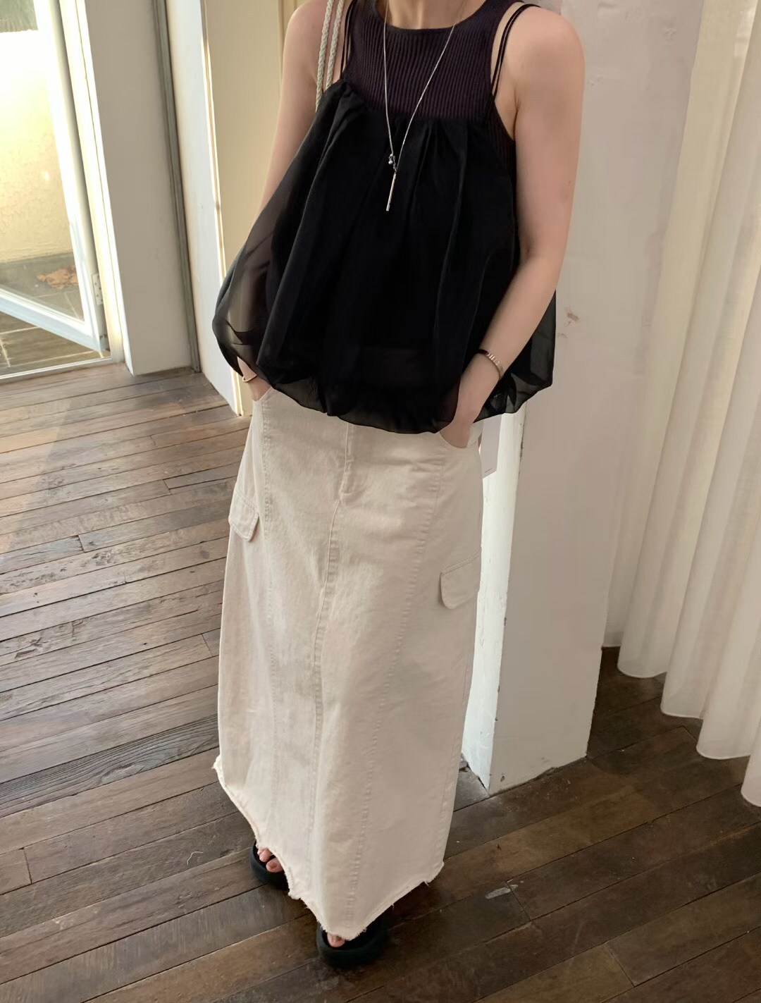 abc3166c7f90a3d3e686339458e80735