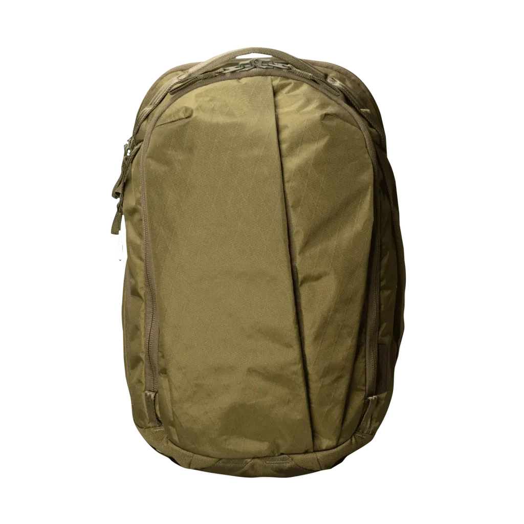 MaxEDC_EarthGreen_Front_dce73aaa-af3e-490a-b714-f9ff07a9dfc4_1680x