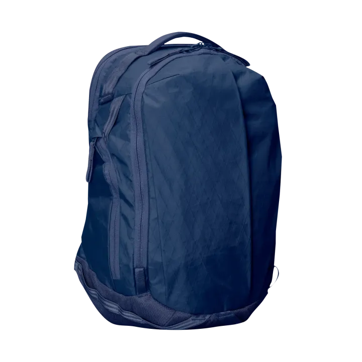 MaxEDC_OceanBlue_Right_6e019167-d5f2-447f-a6a4-c465d6a302db_1680x