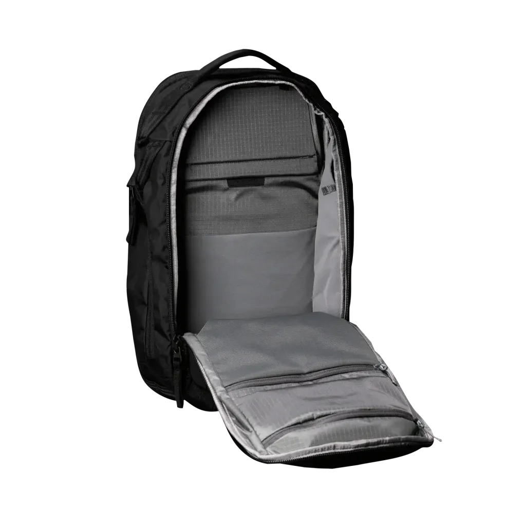 MaxEDC_TarmacBlack_Open_daf0827b-340d-4d72-9fc8-cfdfb347b42a_1680x