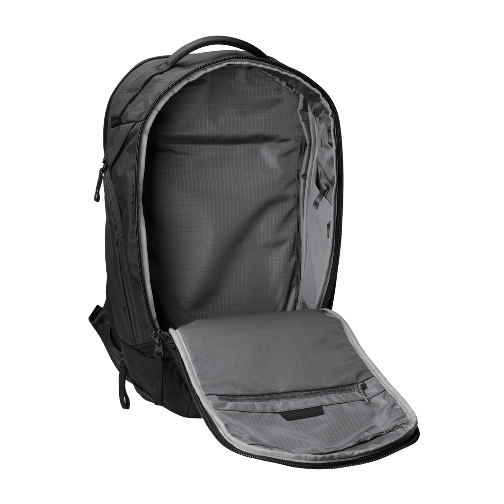 MaxBackpack32LTarmacBlack-Open_1680x