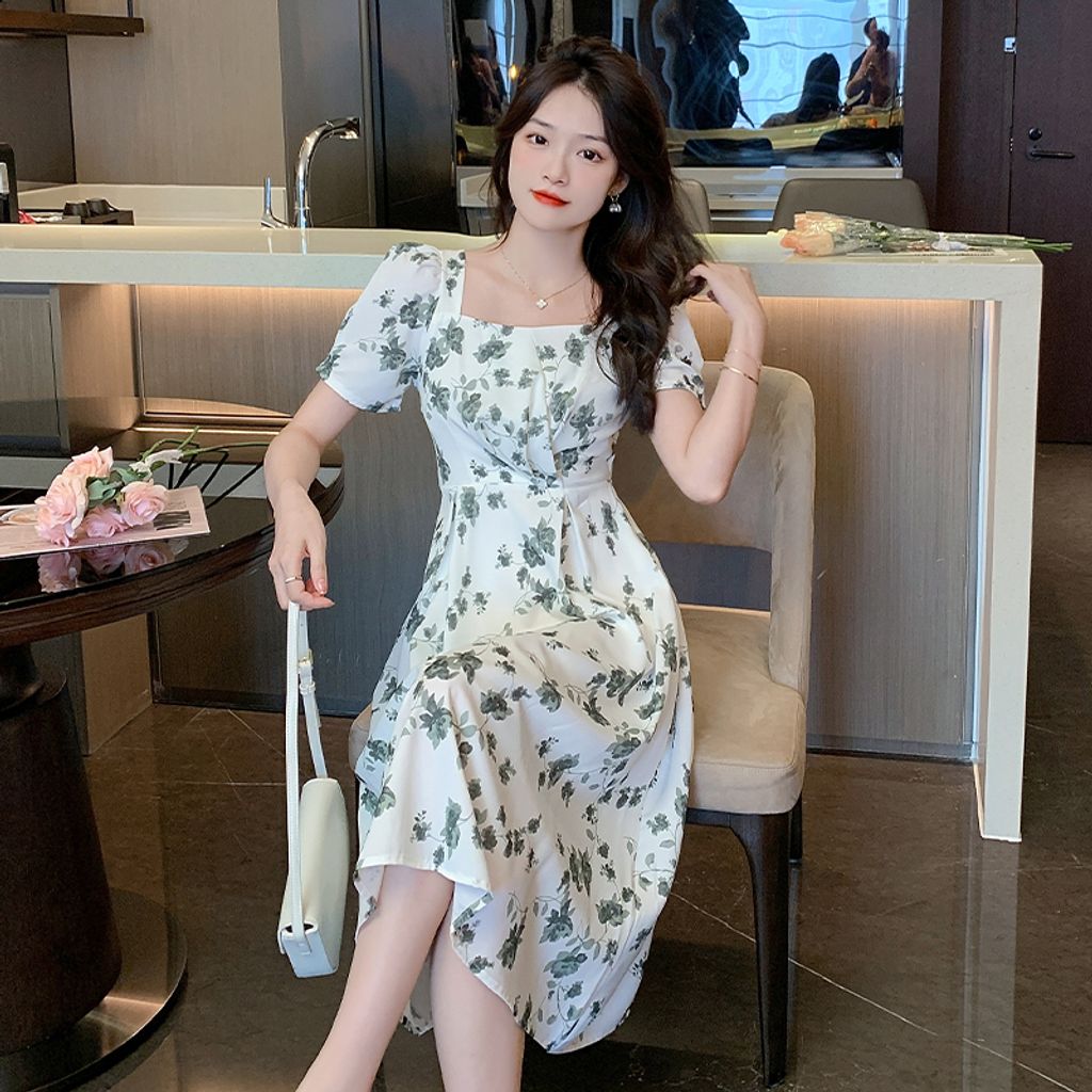 SQUARE NECKLINE PUFF SLEEVE FLORAL DRESS TFT14212 – The SQUARE NECKLINE PUFF SLEEVE FLORAL DRESS TFT14212 – The