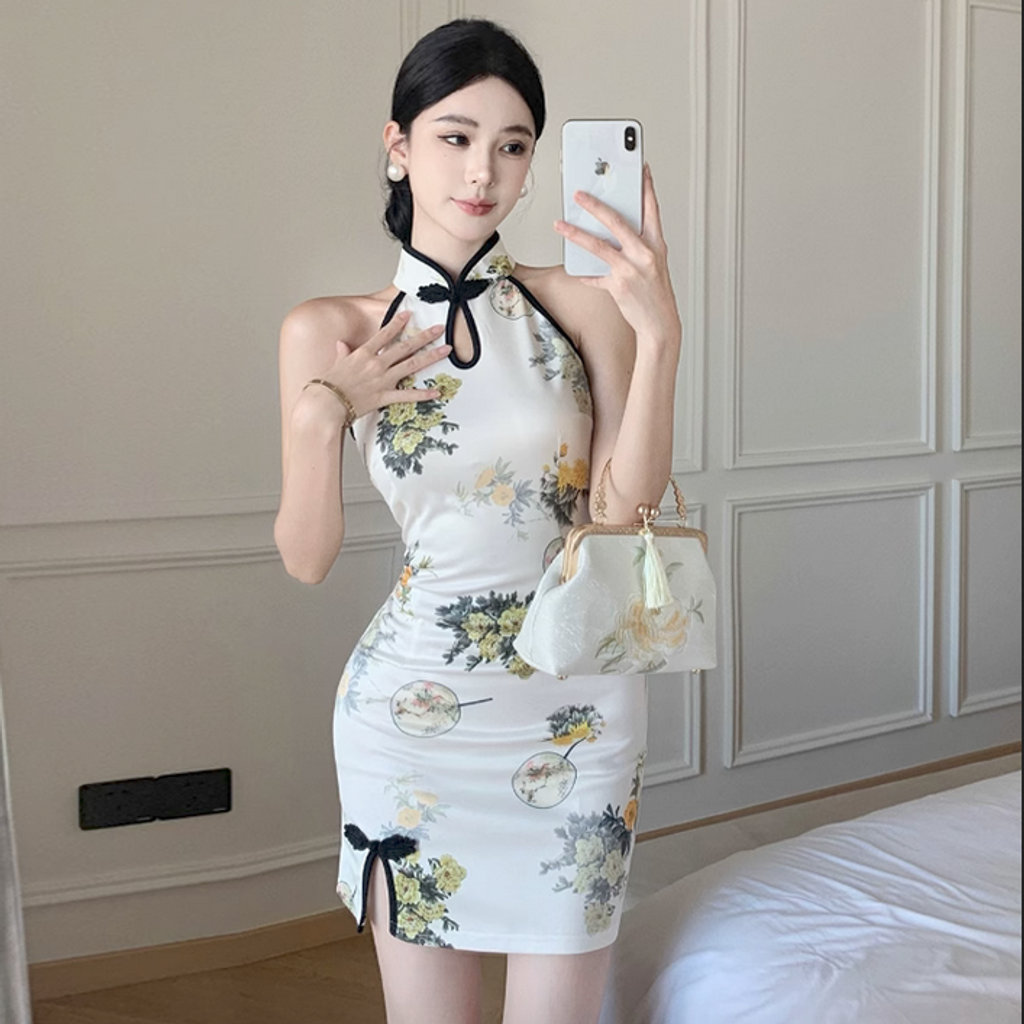 Halter cheongsam 2025