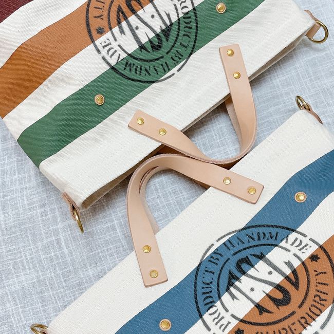 牽筆文具社 |  - The Superior Labor 