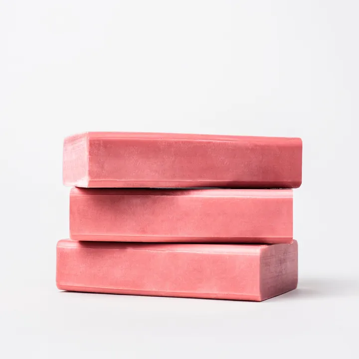 02-Sandalwood-shea-butter-soap-2.jpg