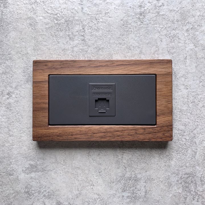 Flat-灰-胡桃-網路.JPG