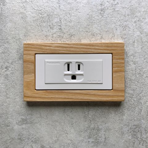 Flat-白-梣-5.5單插座.JPG