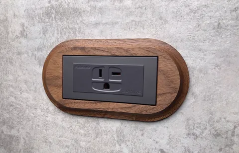 Arch-胡桃木-冷氣專用插座-灰色 WTGF3620H.JPG