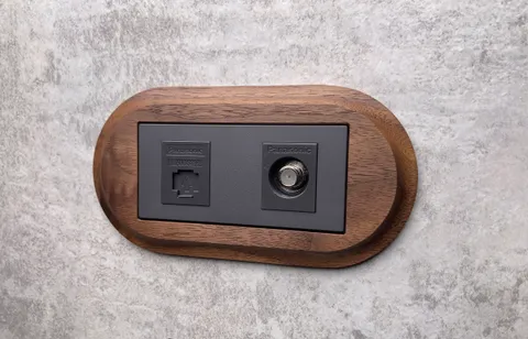 Arch-胡桃木-網路插座+電視插座 - 灰色 NRF3160H + WCSF47619H + WTGF3112H + WTFF3710.JPG