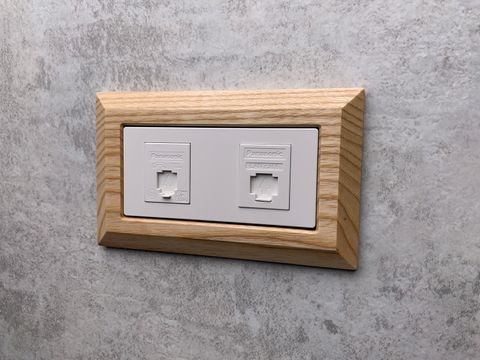 Bevel-梣木-網路插座CAT6+電話插座 NRF3170W + WNF2164W + WTFF3112W + WTFF3710.JPG