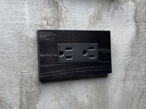 Flat-glatima-炭黑-雙插座-wtgf1512mb