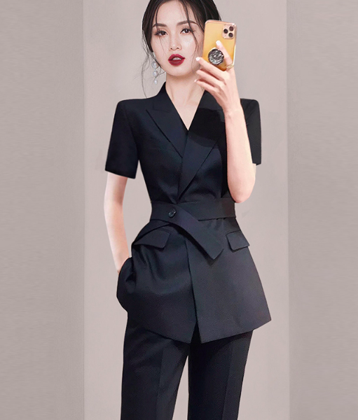 1 2023-04-12 at 12.35.13 PM