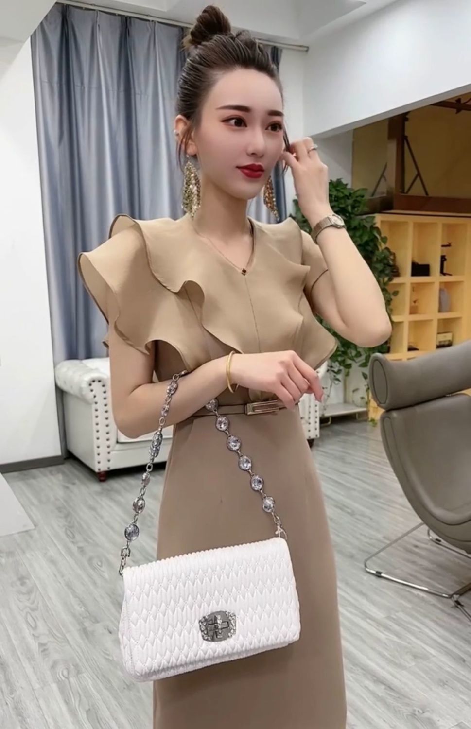 1682084135581_836169