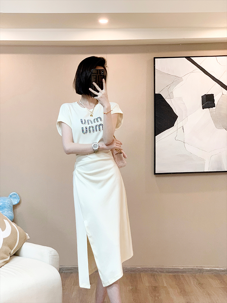 1684436008288_356370