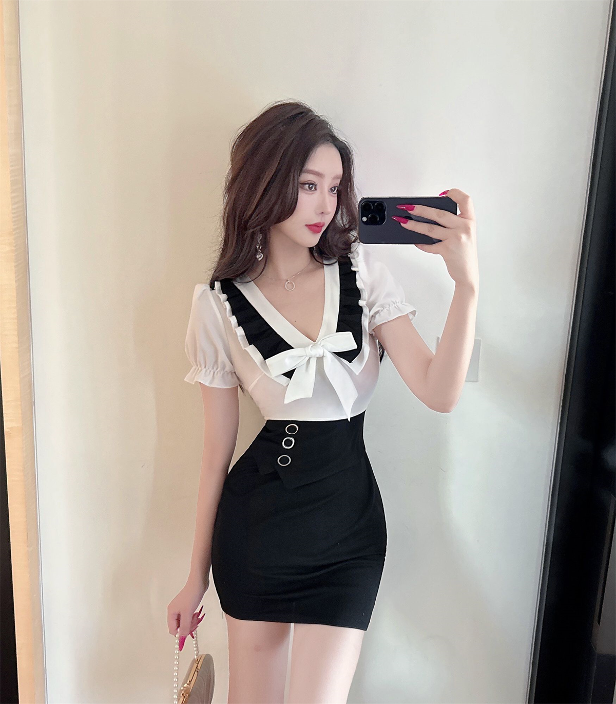 1686451580358_232890