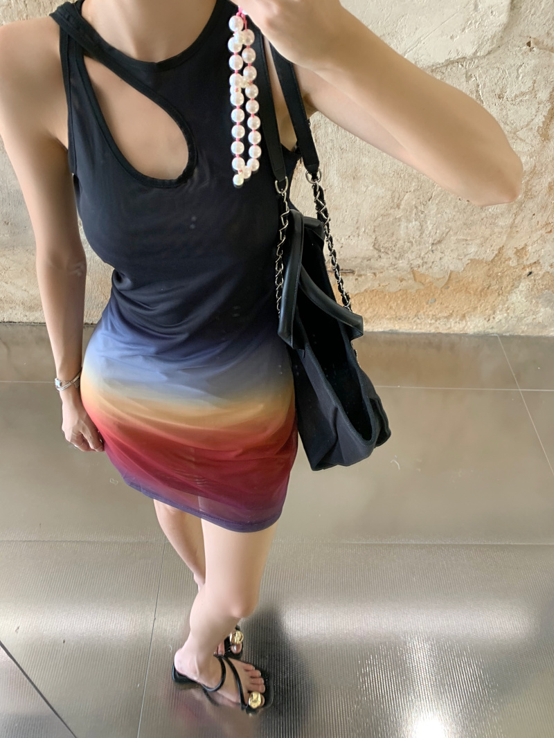 1687453943895_275209