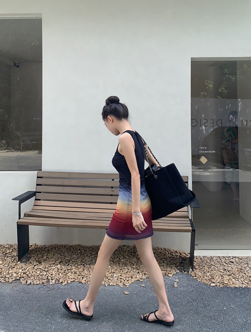 1687453945513_823473