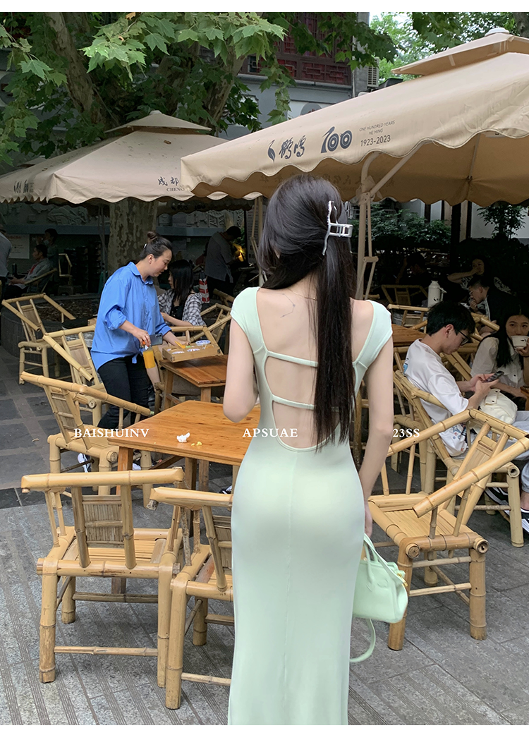 1687097572565_991820