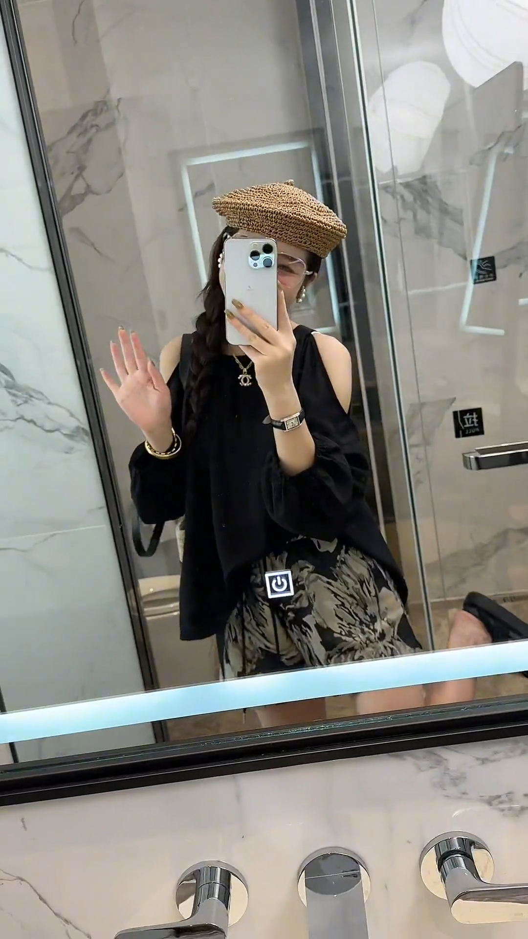 1688454842562_714262