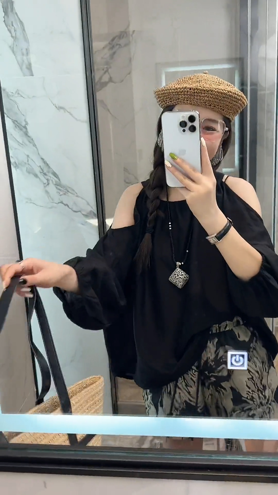 1688454843332_625728