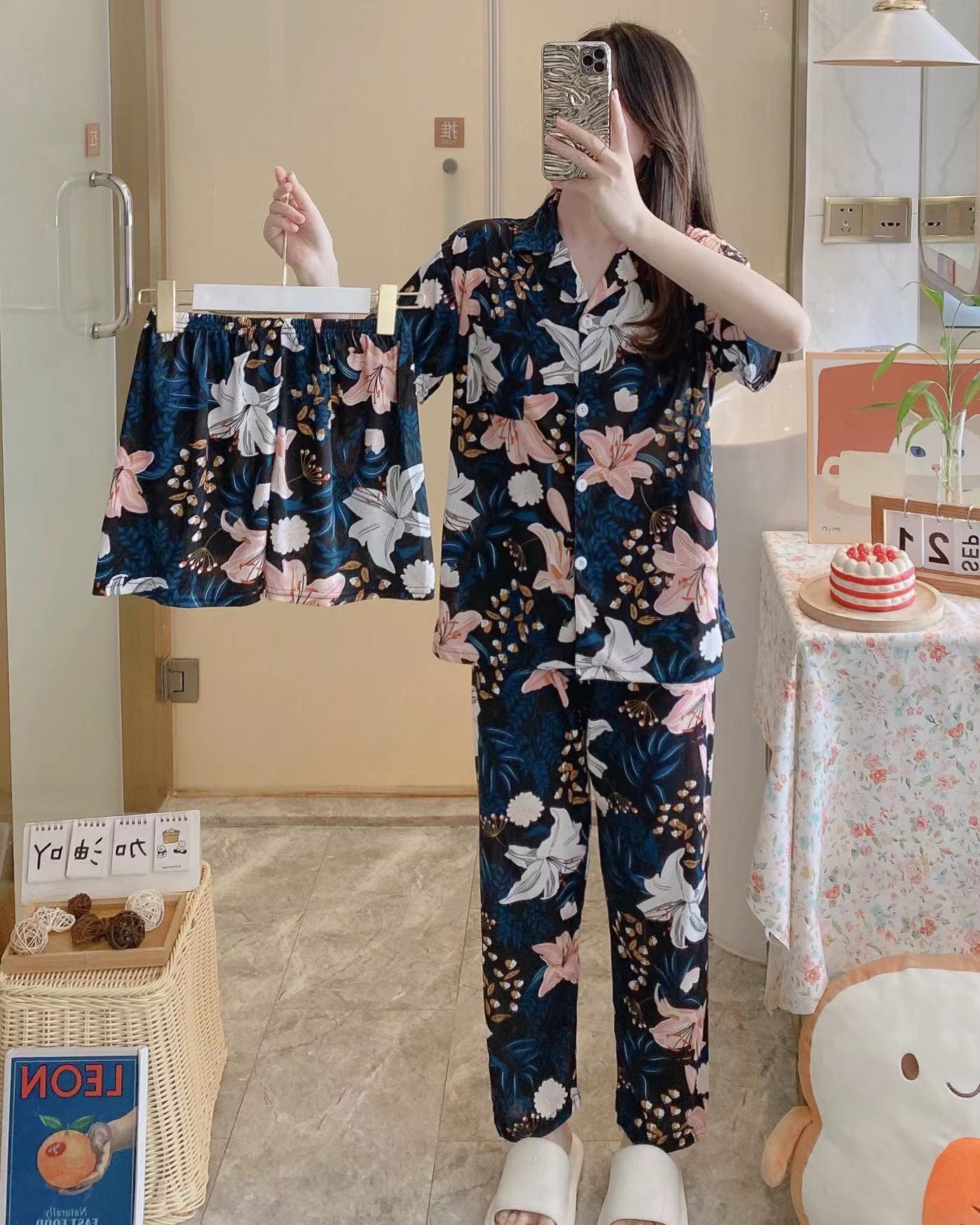 1689478389467_806517