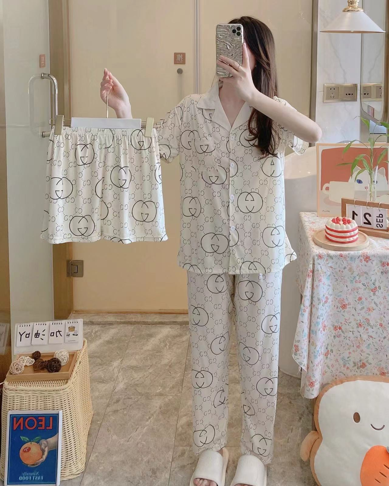 1689478393853_821151