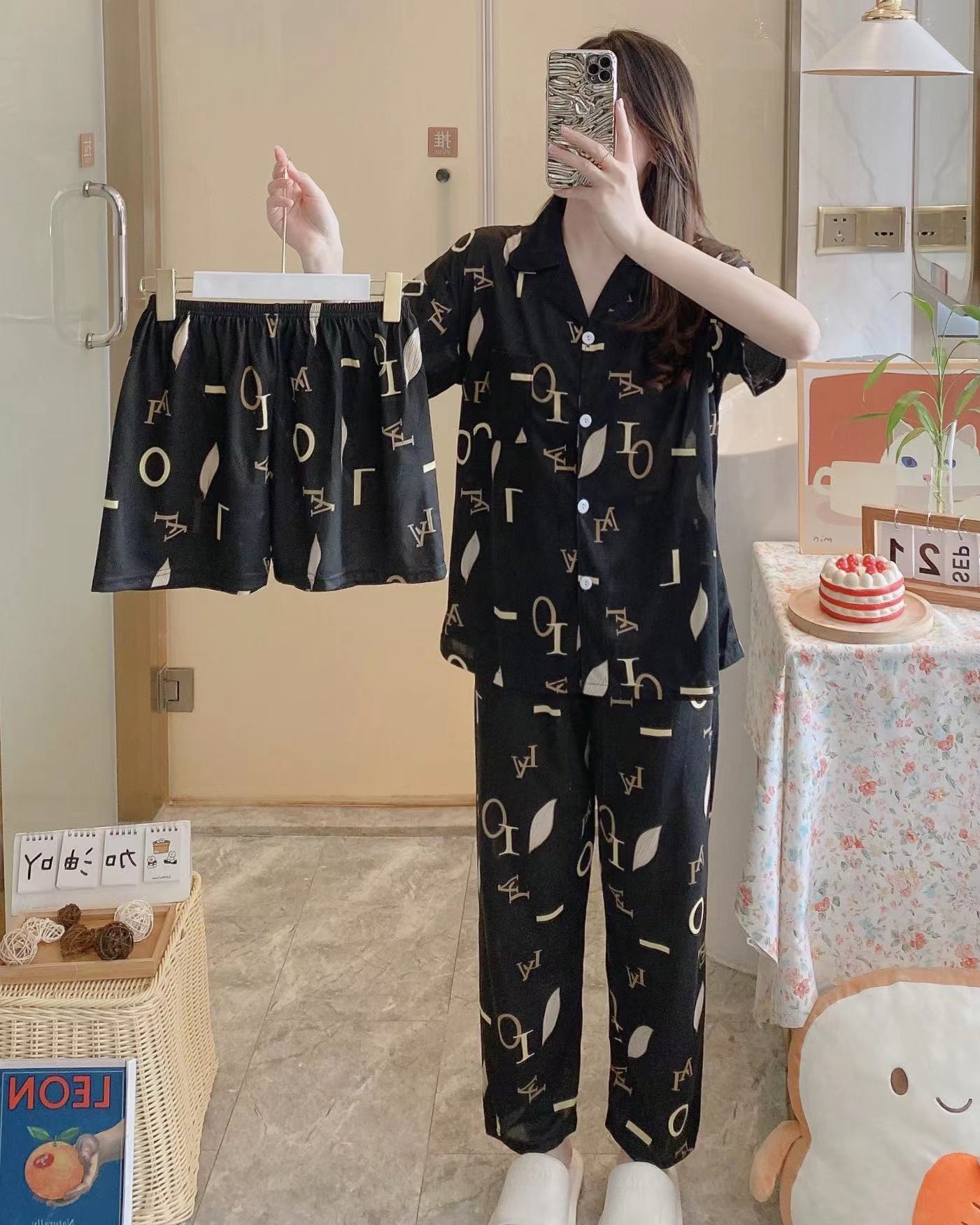 1689478394832_648391