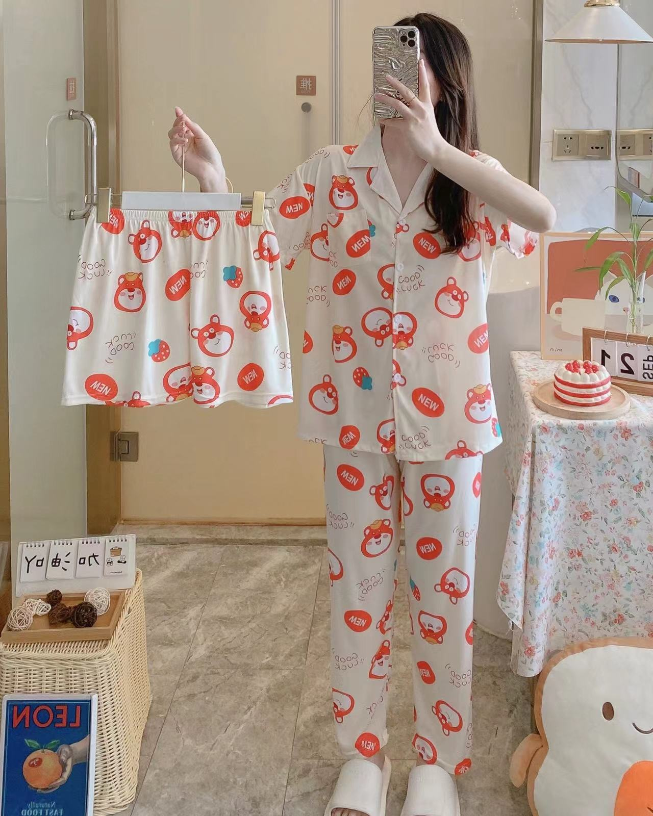 1689478396750_228632