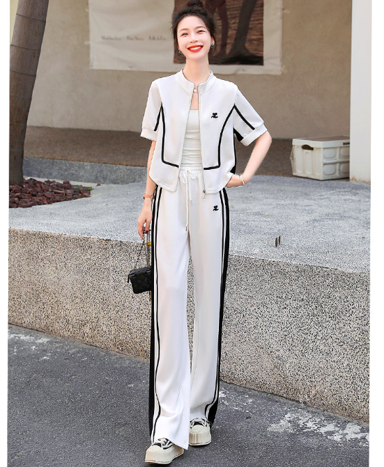 1 2023-07-27 at 10.37.14 PM