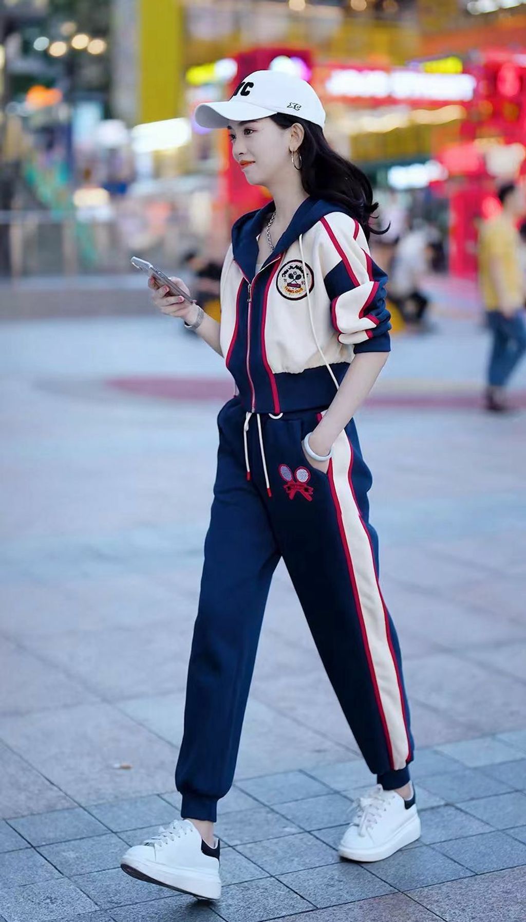 7d663105-4922-44ea-8283-1e053c6ceffd