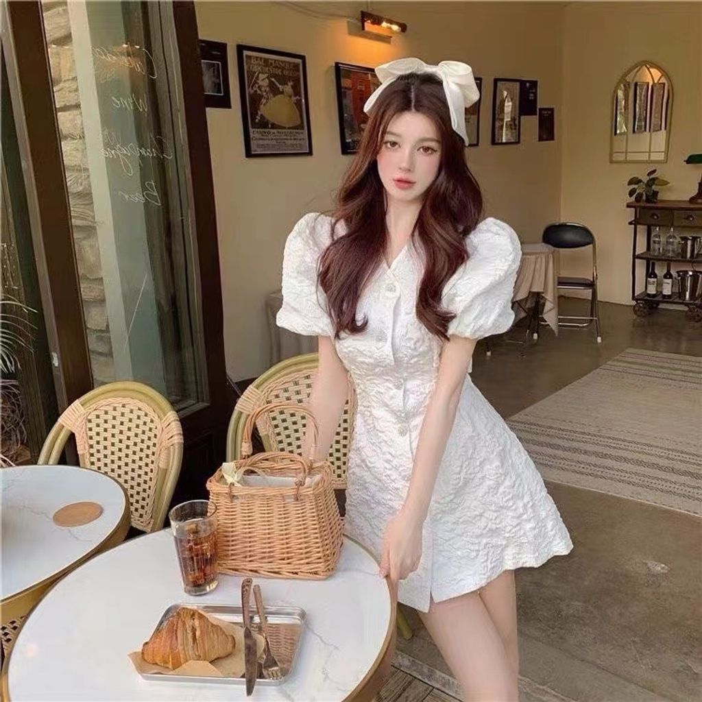 1676643545404_343858