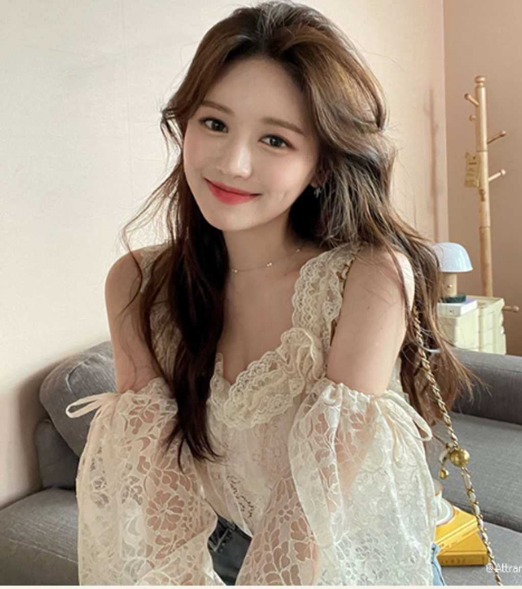 1 2023-03-06 at 5.49.06 PM