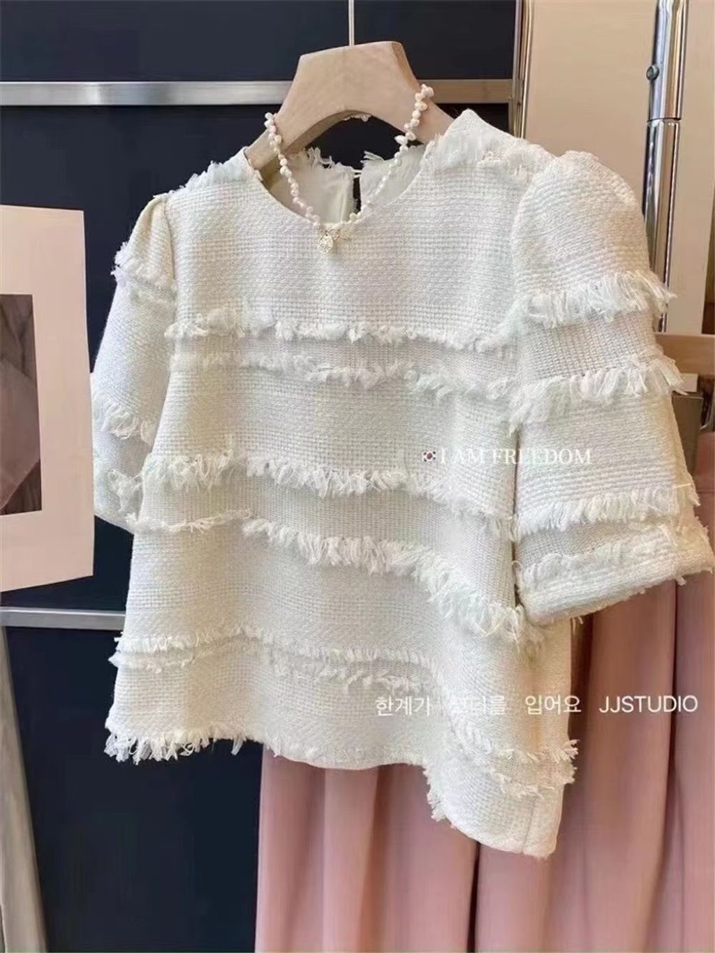 1676386497016_797635