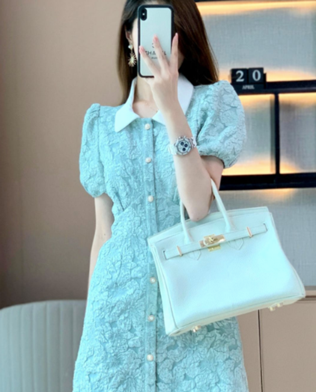 1 2023-04-11 at 9.06.48 PM