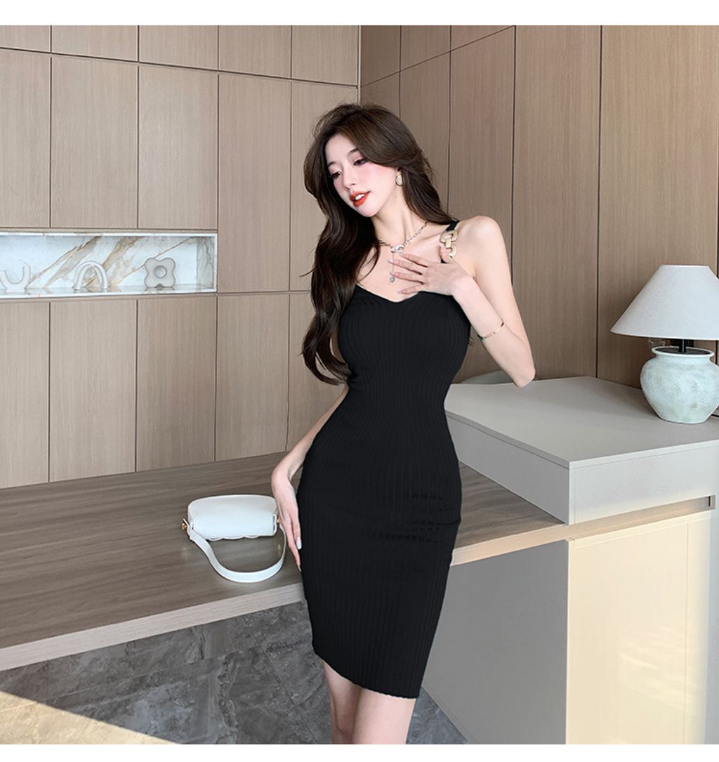 1677476565636_627717