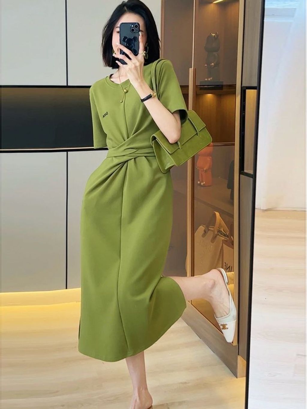 1683051300420_369306