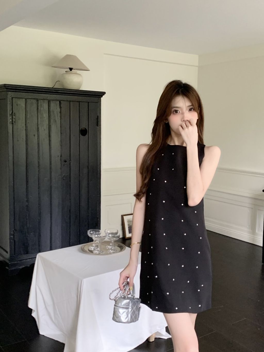 1686555870095_453799