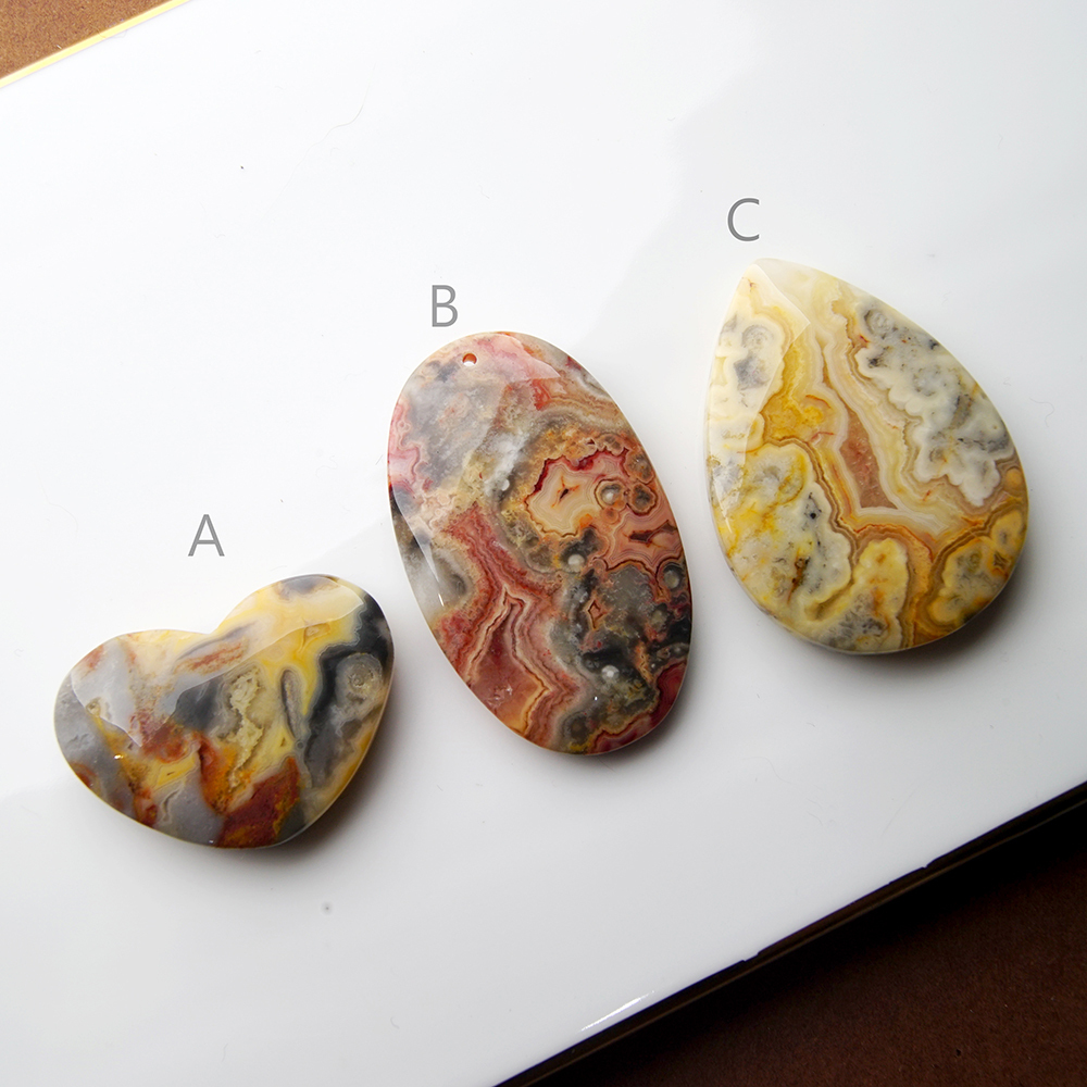 墨西哥瘋狂蕾絲瑪瑙裸石(Crazy lace agate pendant) – DCT Collection 