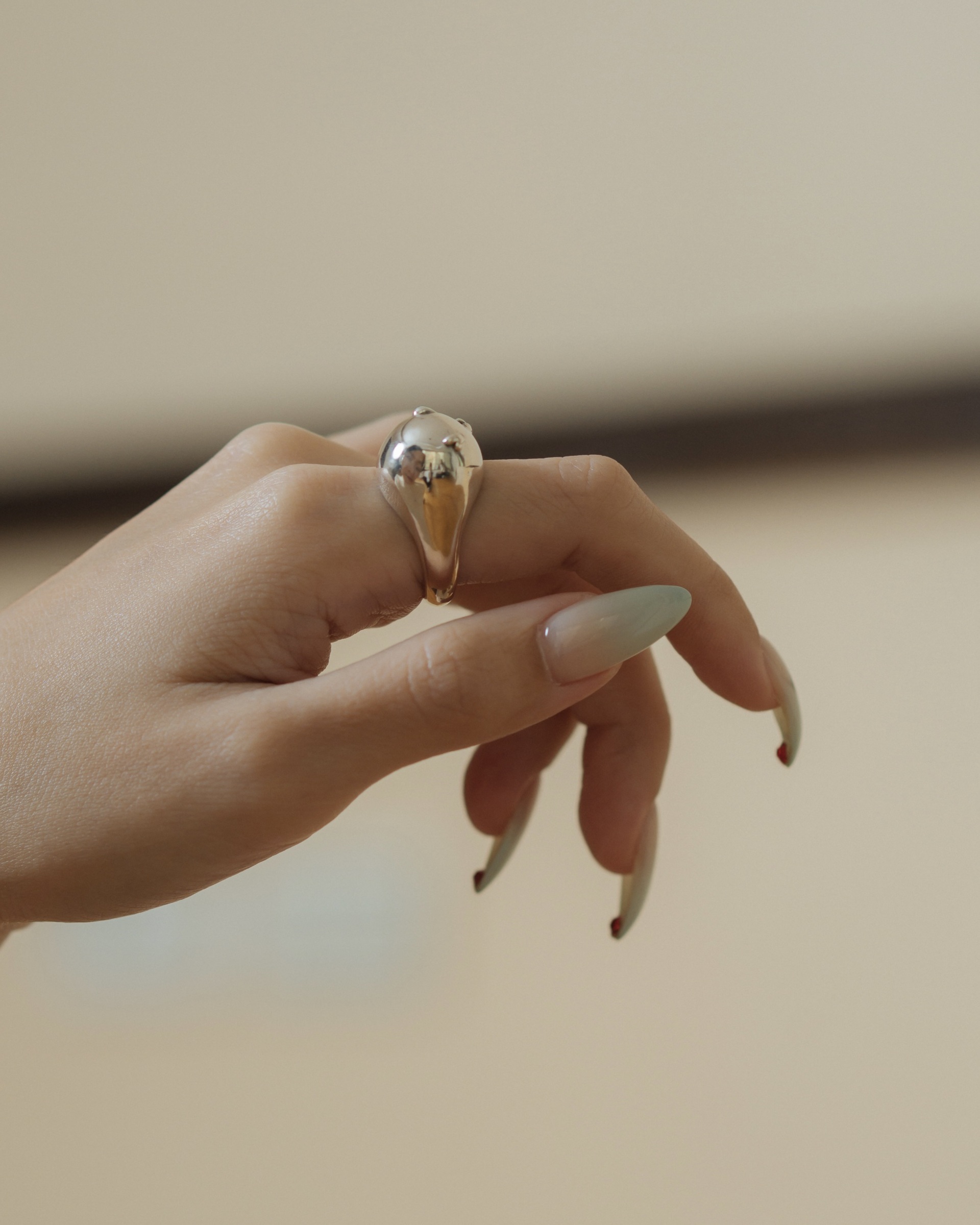 FDD76867-A51F-4110-92D9-9F54E854CD6E_1_201_a