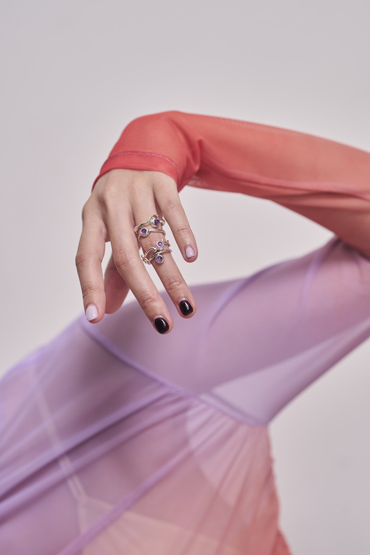 52D14C3E-77D0-452D-9044-1CBFD16683B5_1_105_c