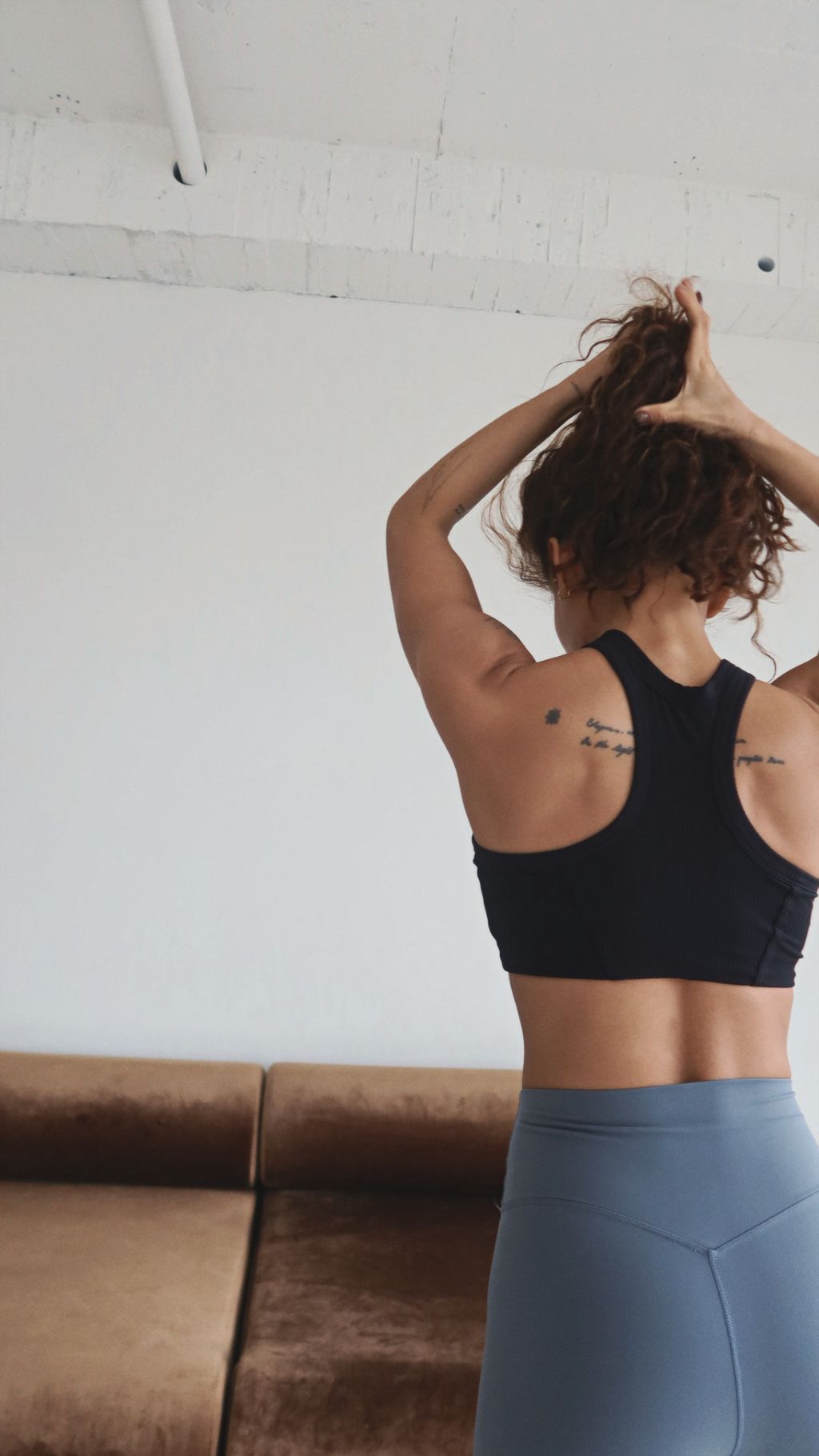 E72C4D81-5666-410B-A1BA-2E87E37CA82A