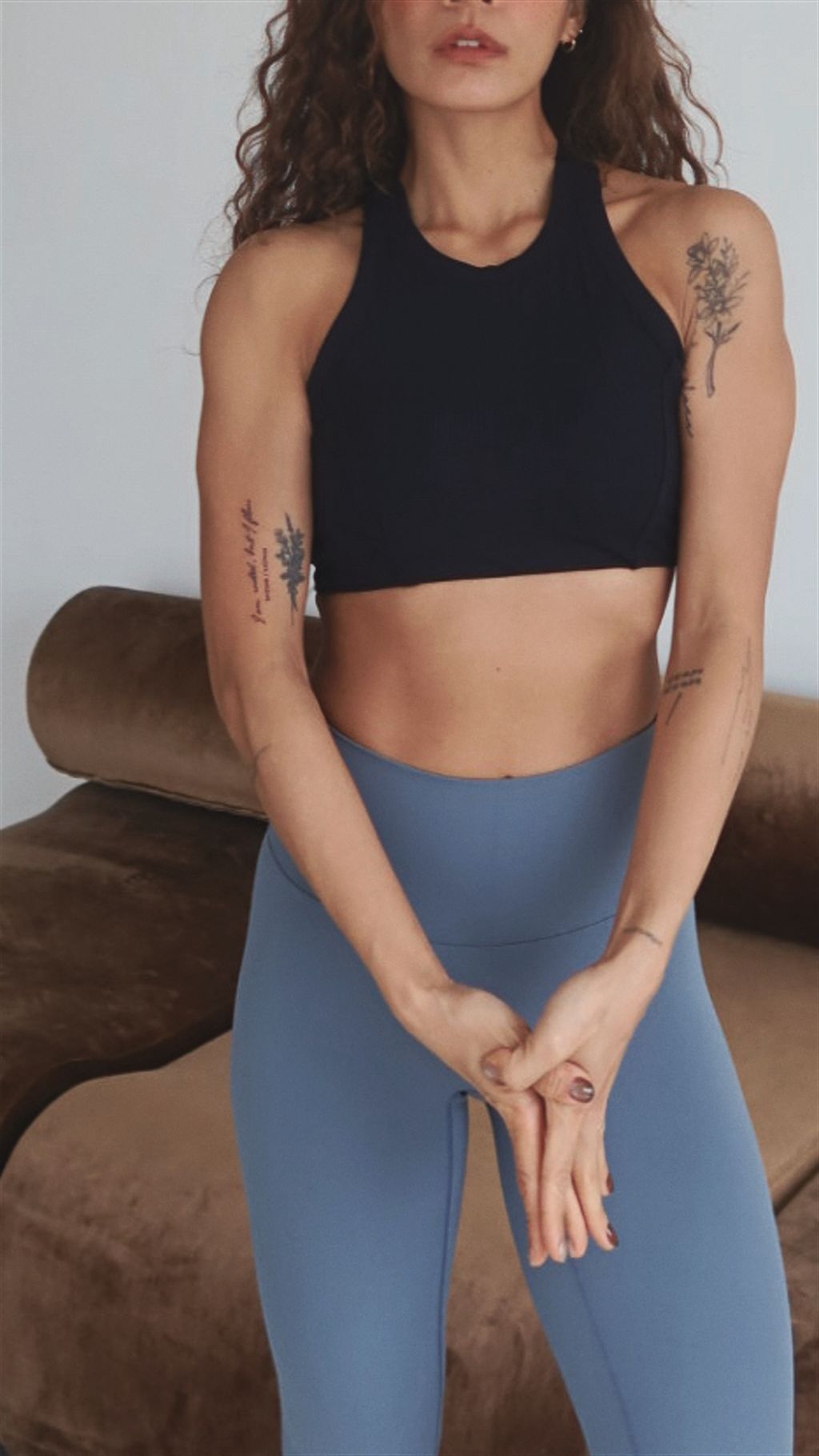 CFA969C1-B54C-4AD8-BFAC-11AE1C5C857A