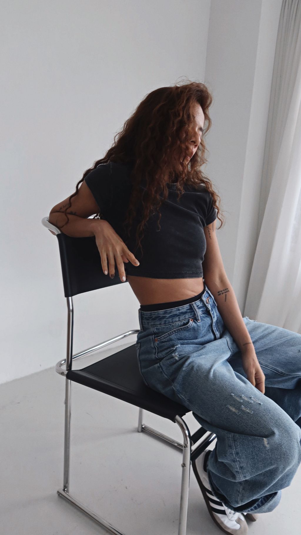 AACF23D8-A0A4-40A4-BFB7-050BE3C55CDA