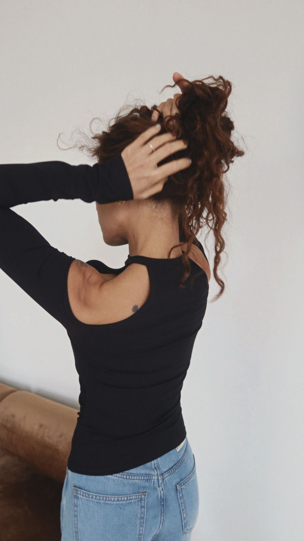 5C696A60-0C8A-4FAC-9C6A-78017473F6F3