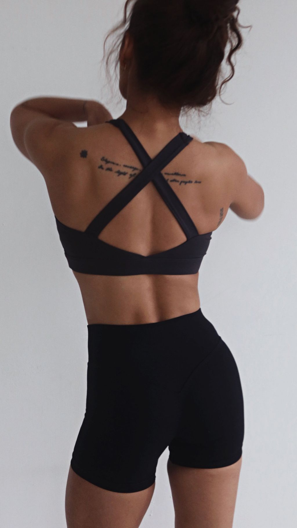 11AEA1D6-CF08-4084-9C11-E1DB5CD4BB73