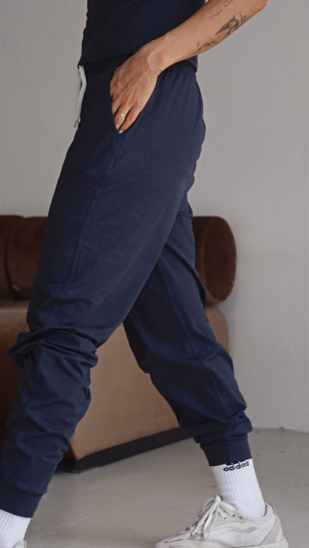 B0D68401-1D7B-4F03-B4B1-A9C8E6D2D0BD