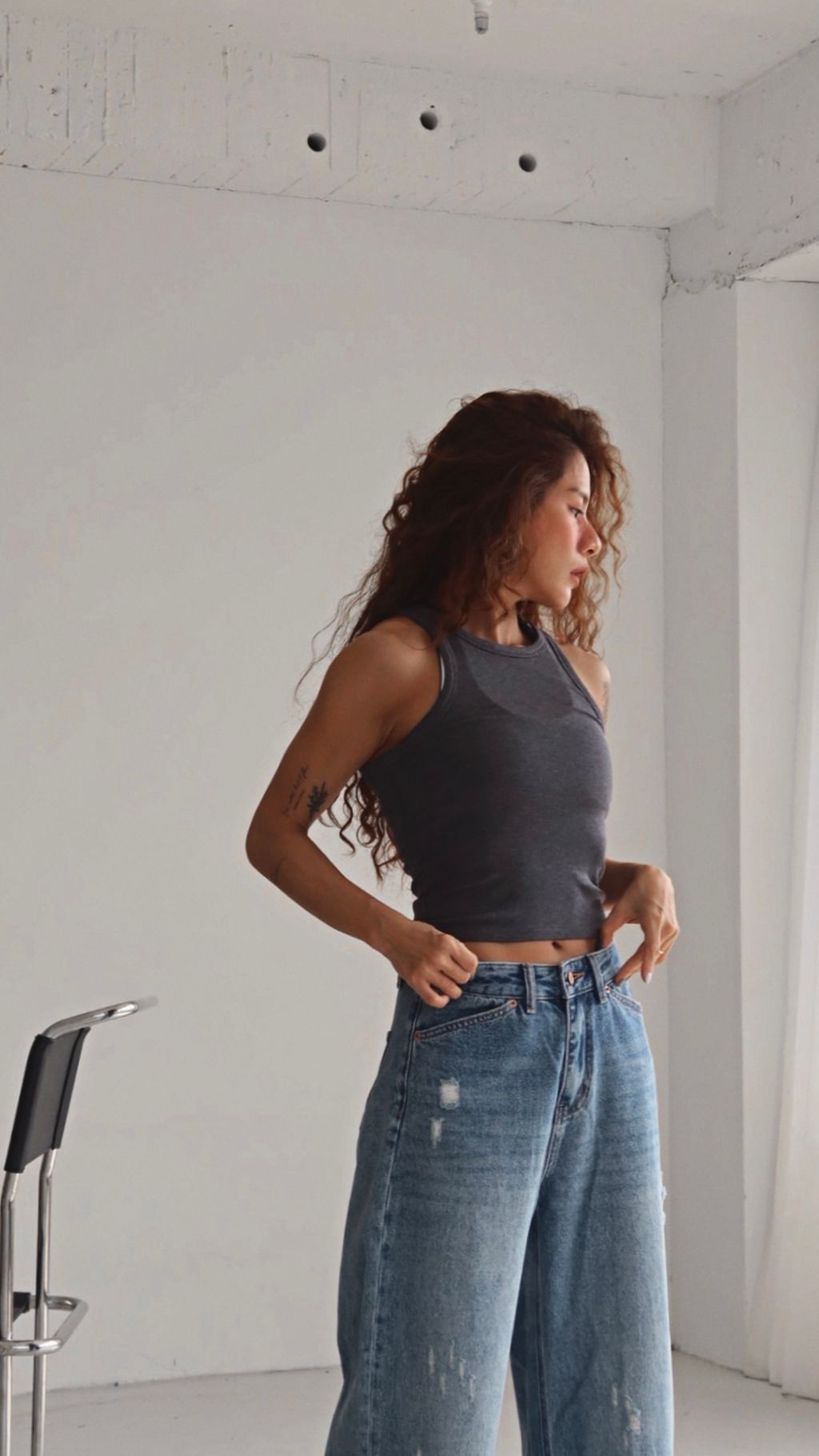 6C513809-D971-482C-B279-C83678F7C6DF